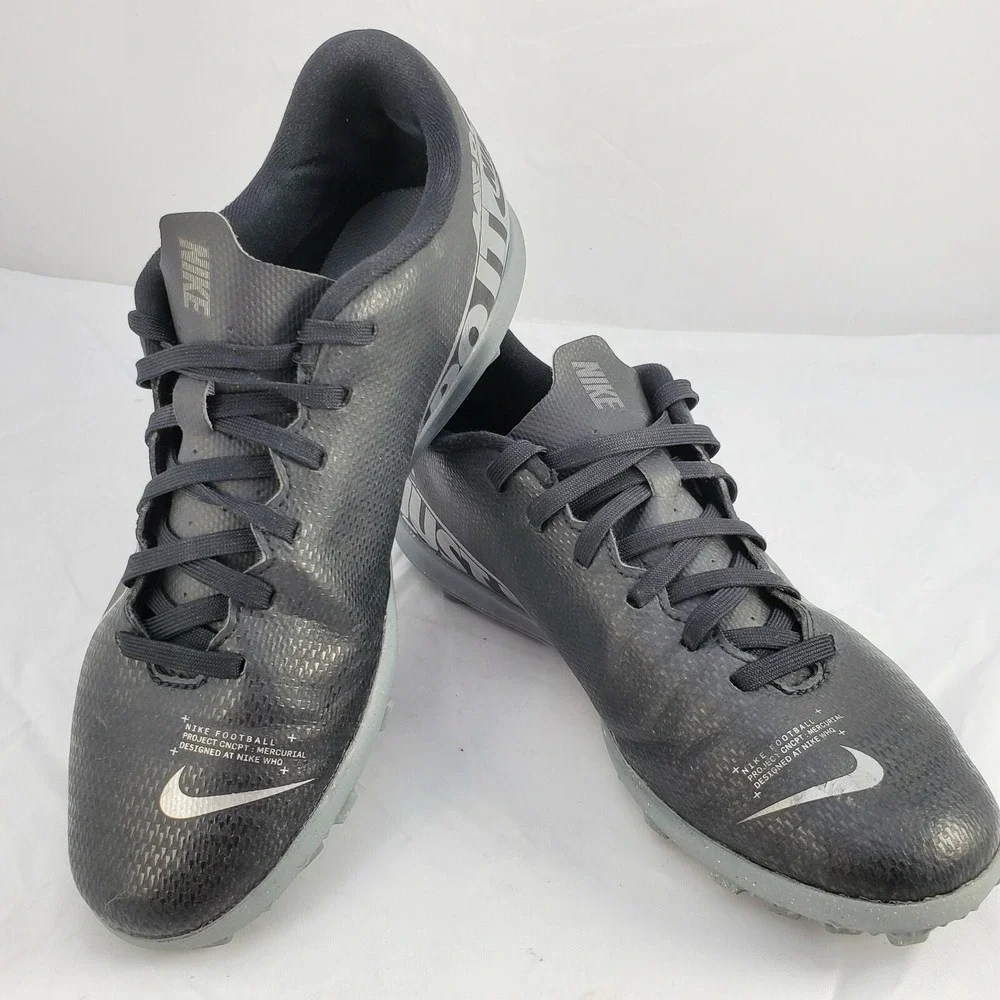 Nike Mercurial Vapor 13 Club TF Turf Soccer Cleats Black Silver Youth 6.5 AT7999
